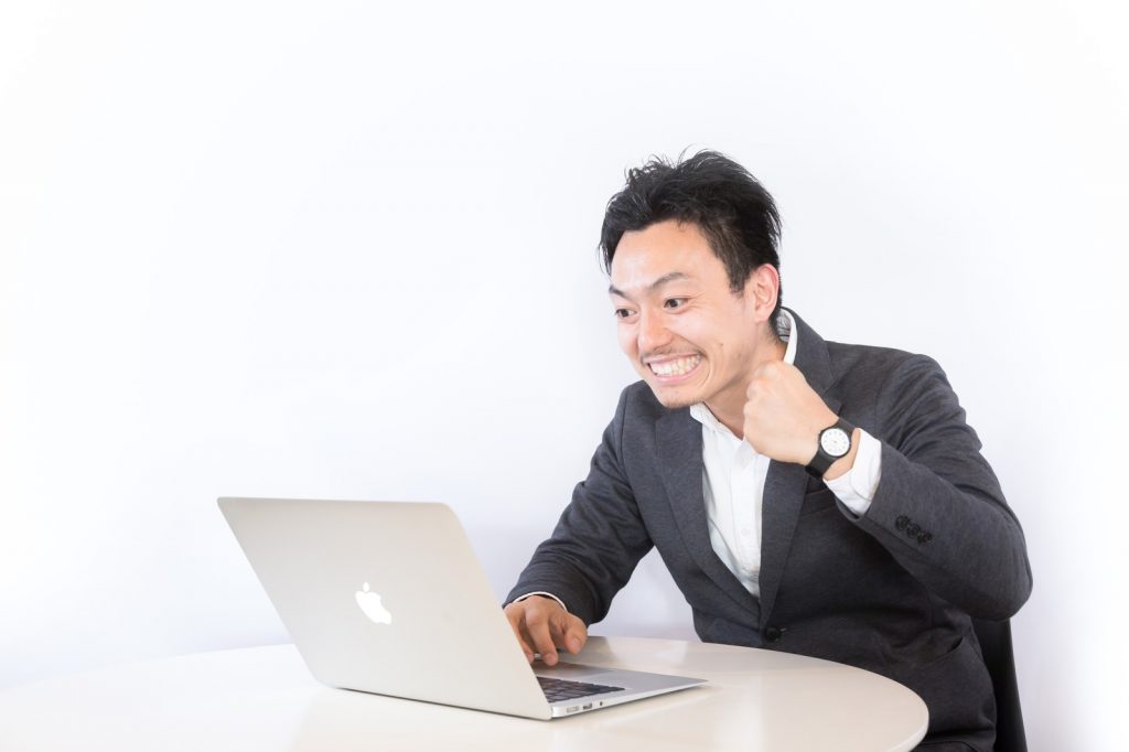 改善を重ねることで成果が3倍になった! 毎月安定した収入が得られる仕組みを作る 「グーグルアナリティクス完全マスターマニュアル」